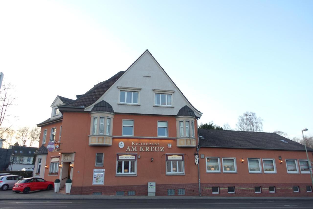 Gasthof & Restaurant "Am Kreuz" Essen Exteriér fotografie